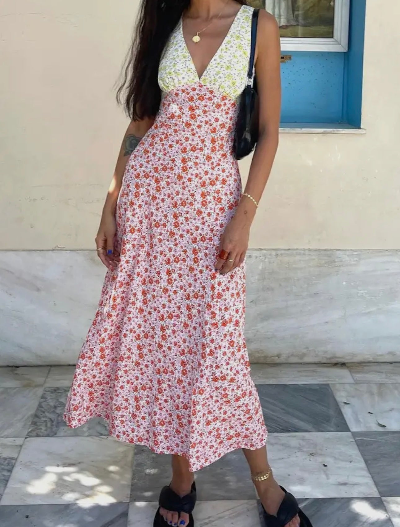 Backless lace up maxi dress