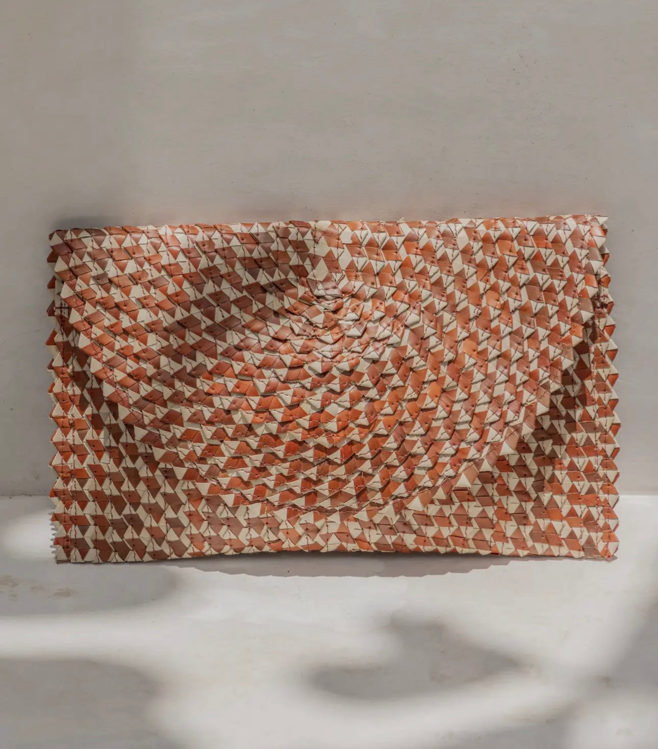 Rattan clutch